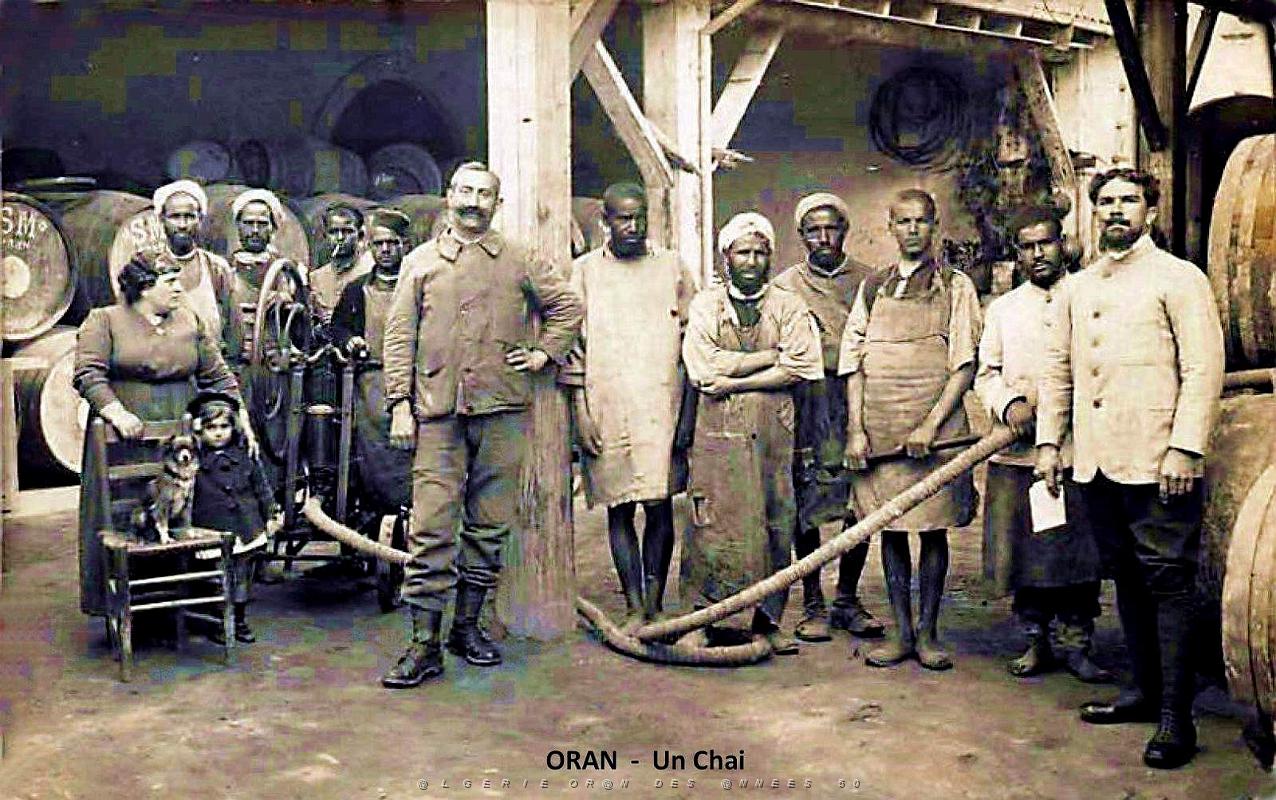 Oran - Chai - Tonneaux S.M..jpg